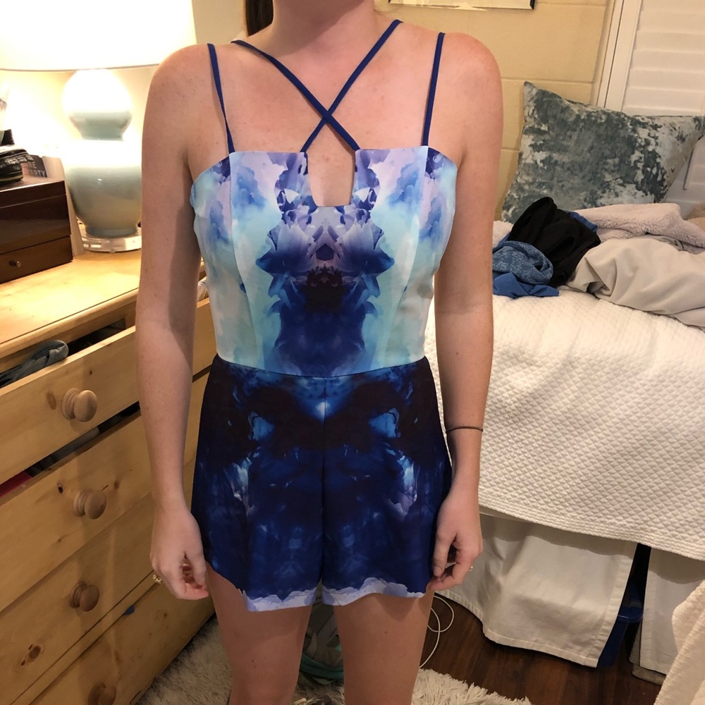 Indikah romper